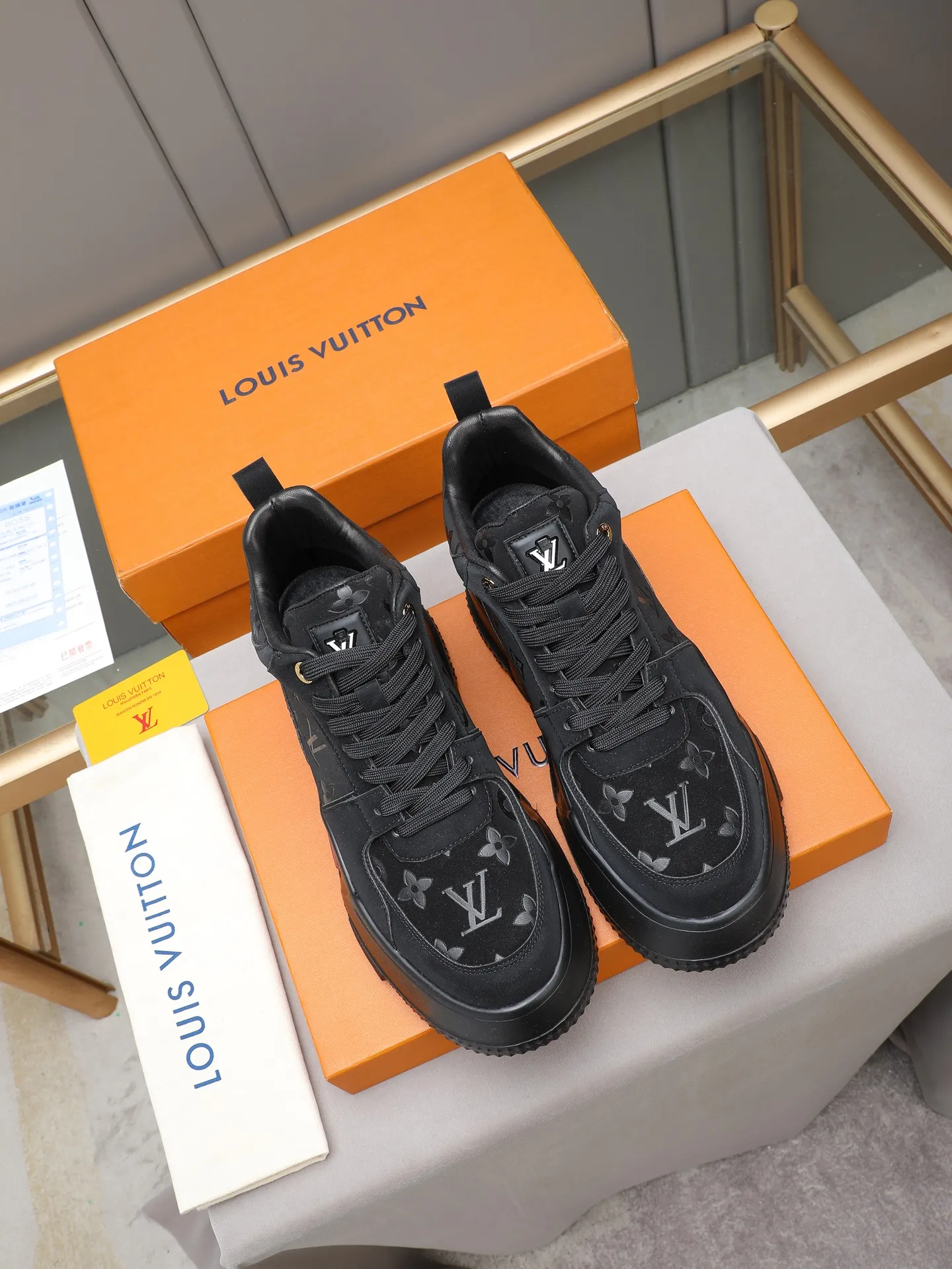 PP460 High Top Men's [LV] Autumn and winter high top classic hot style💝 👣👣Perfect last shape, beautiful design style 💋 💋This winter is no longer cold😢😢Cow leather➕LV special material➕Breathable sheep lining➕Non-slip and wear-resistant foam air cushion outsole🎩A must-have for fashionable men❗Number: 38-44 (45 custom-made) The real thing looks better🎬The real thing looks better👅, 5 colors to choose from